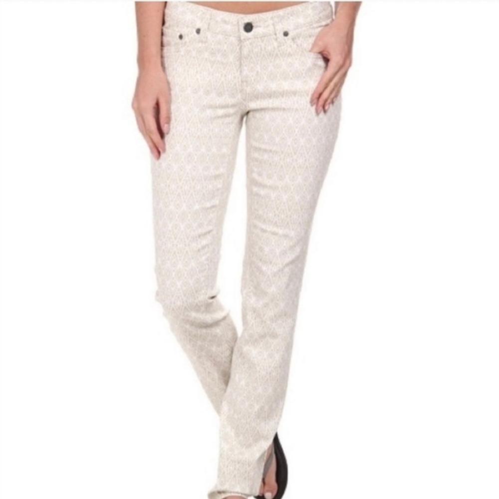 Prana Kara Jean
